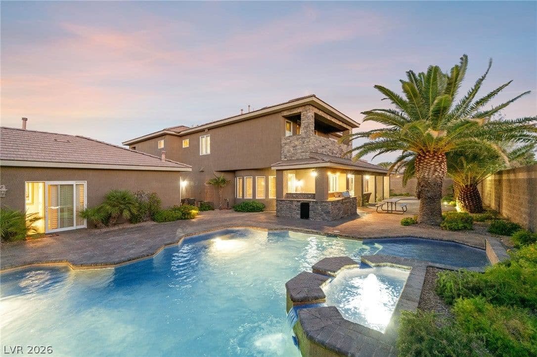208 Levi Avenue photo 3