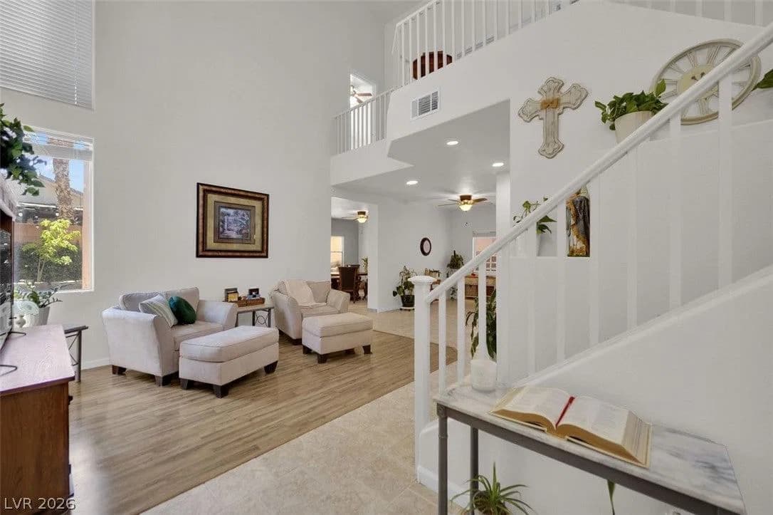 2461 Silver Blossom Lane photo 4