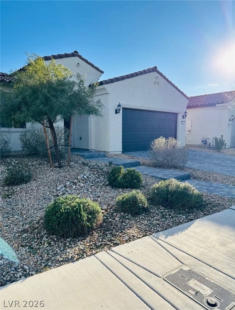 2627 Dollison Avenue photo 2