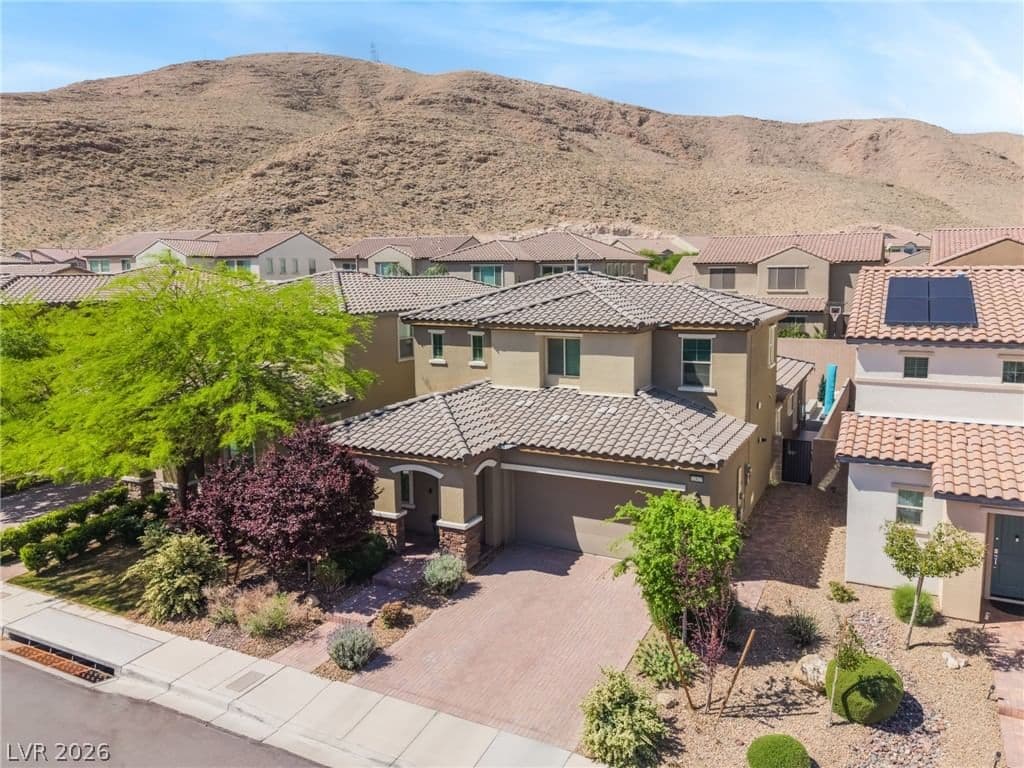 12825 Alcores Street photo 2
