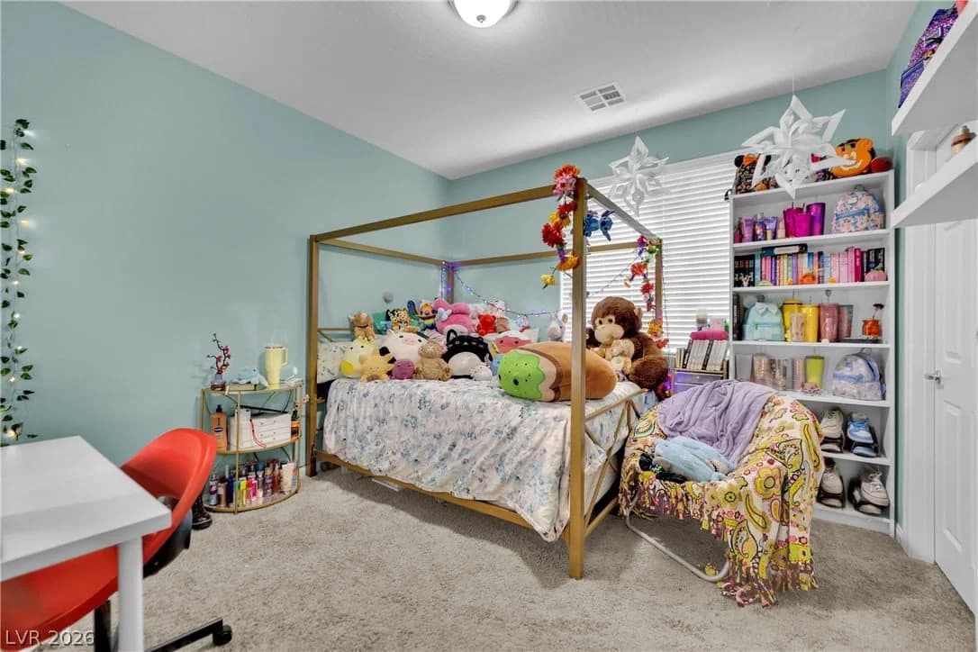 2241 MUNDARE Drive photo 4