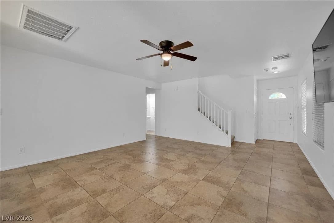 3963 Goldspur Street photo 4