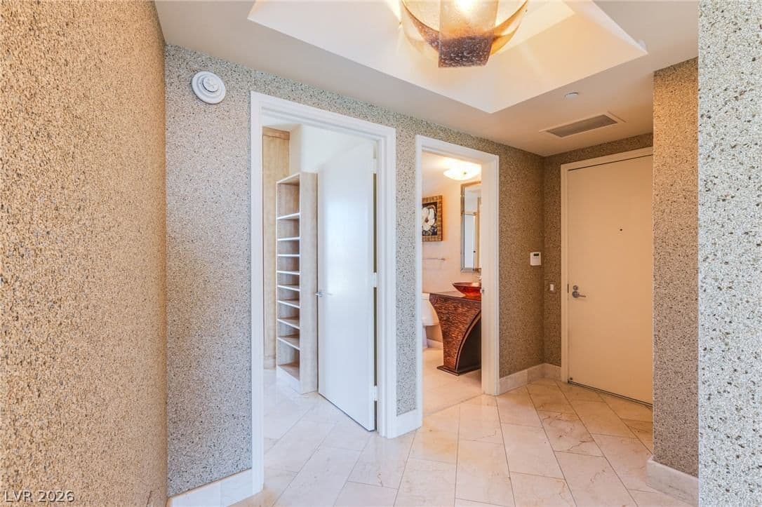 322 Karen Avenue photo 3