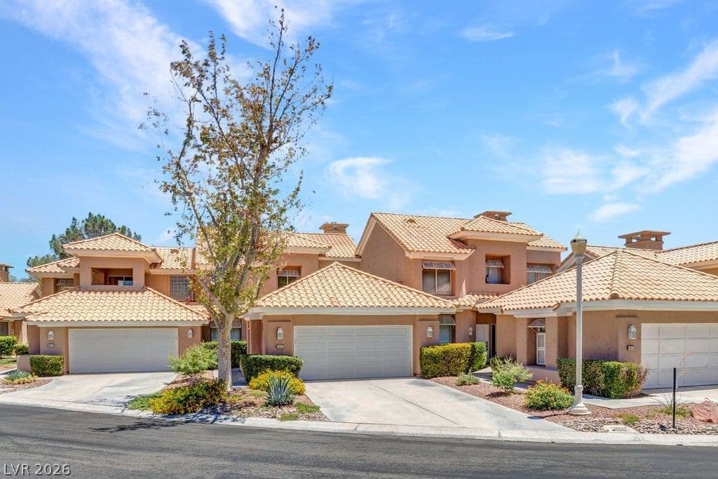 5016 Mount Pleasant Lane