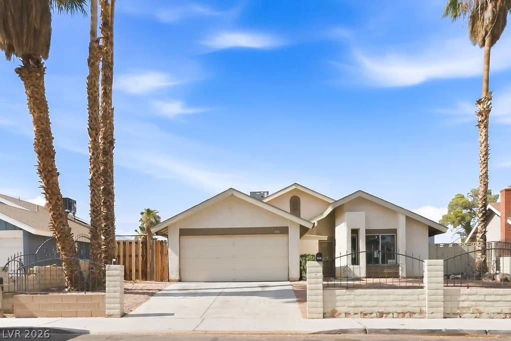 3118 Blossom Glen Drive photo 2