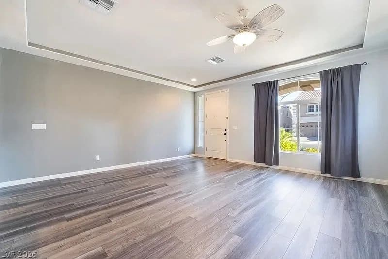 9883 Russian Hill Street photo 2