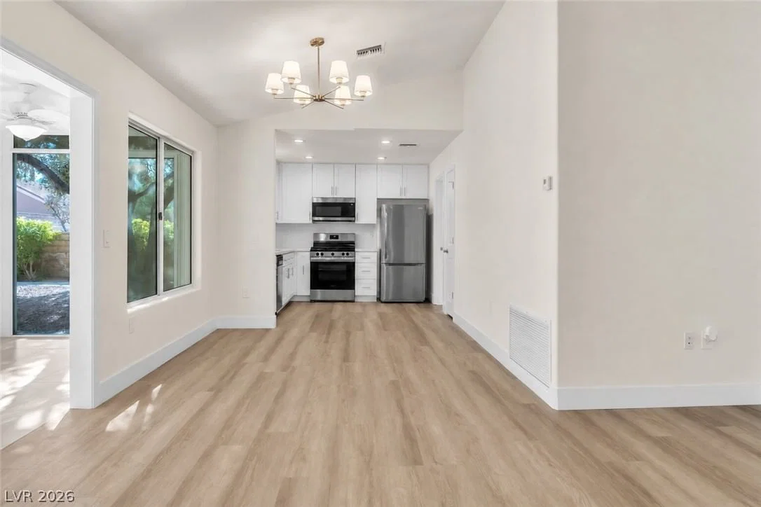 8701 Villa Ridge Drive photo 5