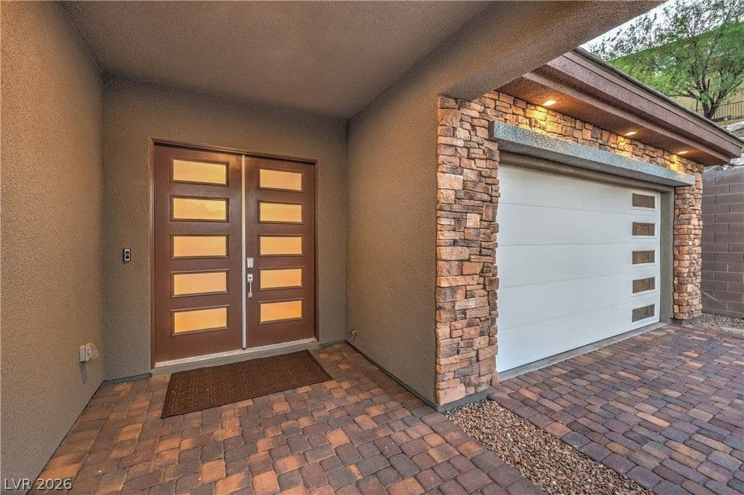 118 Reflection Cove Drive photo 5