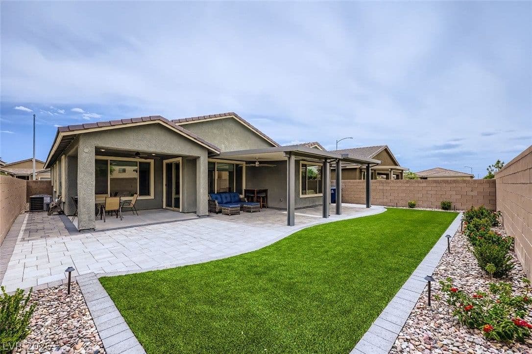 6519 Summershade Street photo 2