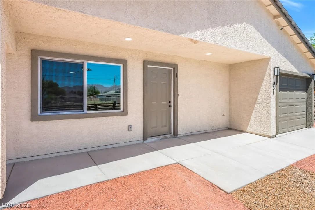 1031 Palm Street photo 5
