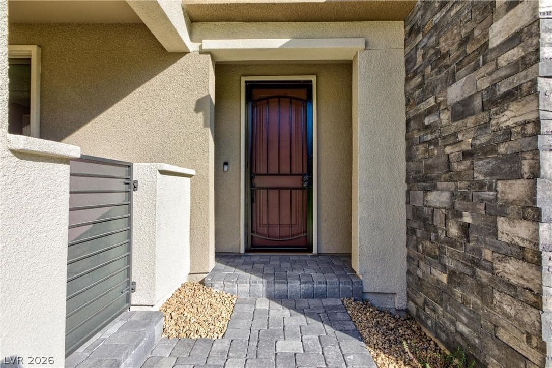 11439 Peak Landing Avenue photo 3