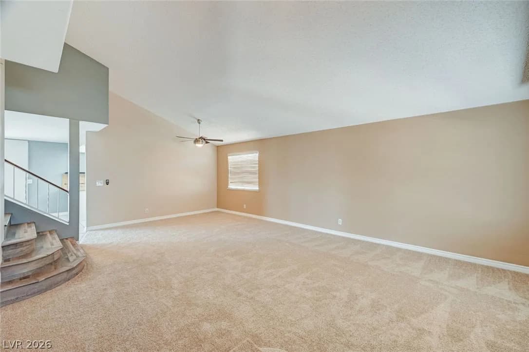 845 Shoreview Drive photo 2