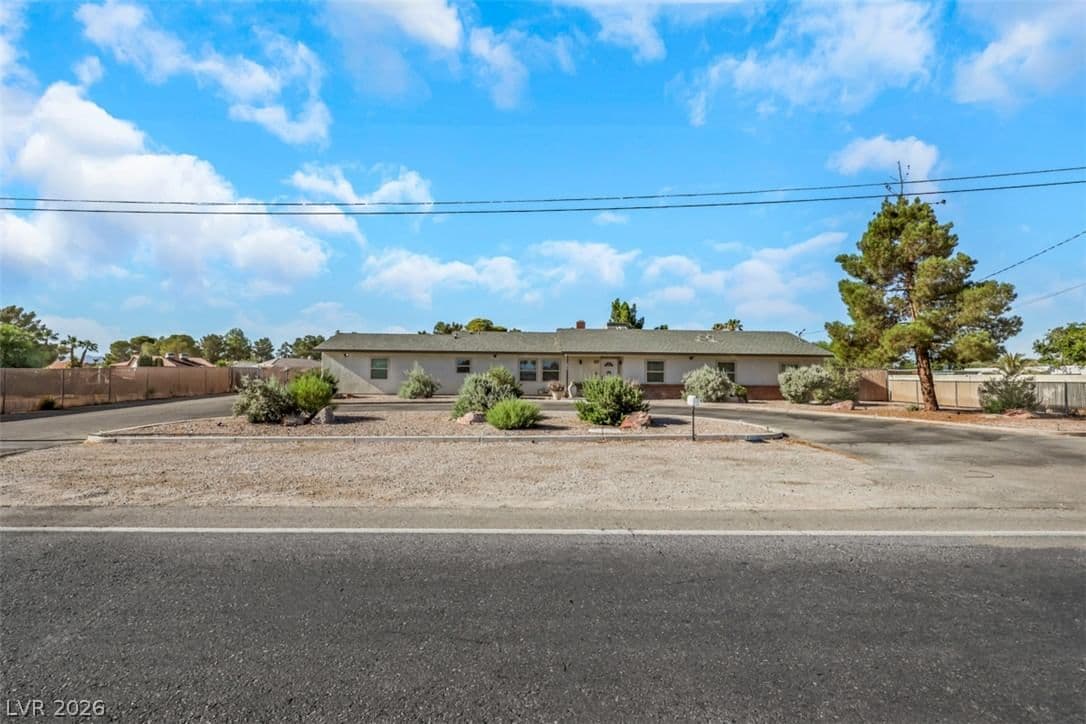 2715 Hacienda Avenue photo 4