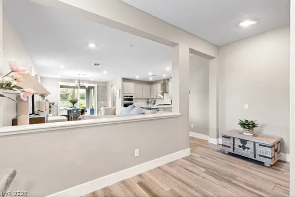 373 Coastal Redwood Street photo 4