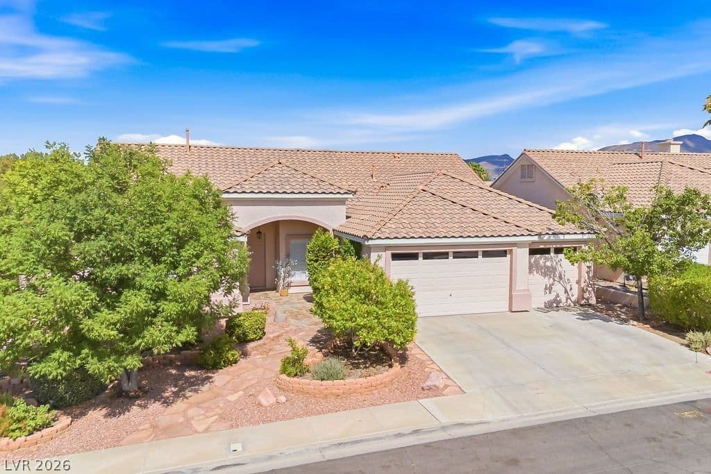 2034 Bobtail Circle