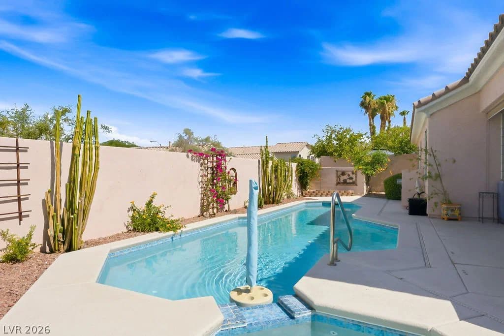 2034 Bobtail Circle photo 3