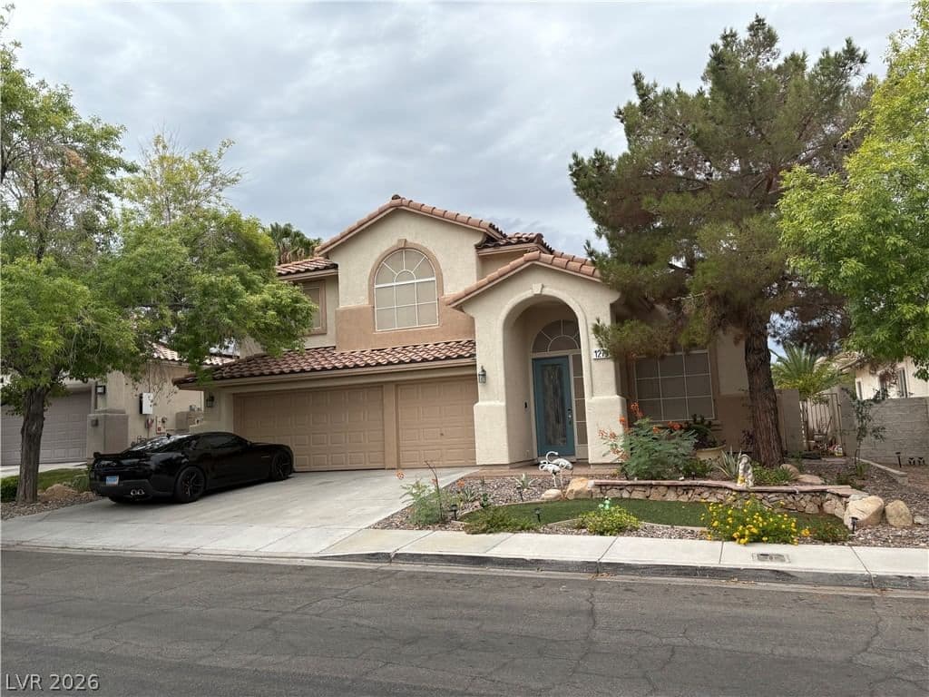 1271 Autumn Wind Way photo 3