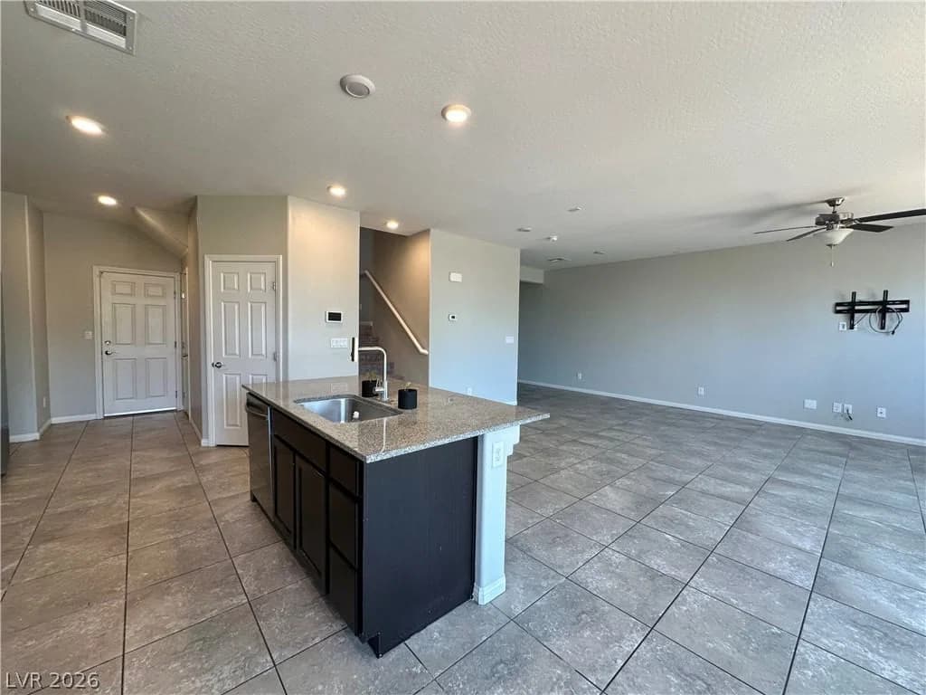 2630 Infinity Bay Court photo 5