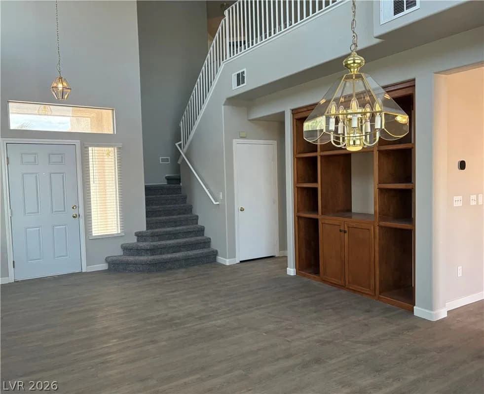 4520 Grand Rock Drive photo 2