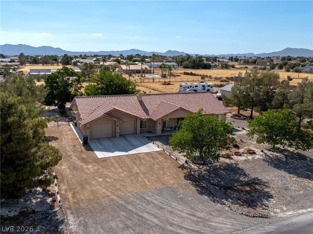 3140 Malibou Avenue photo 3