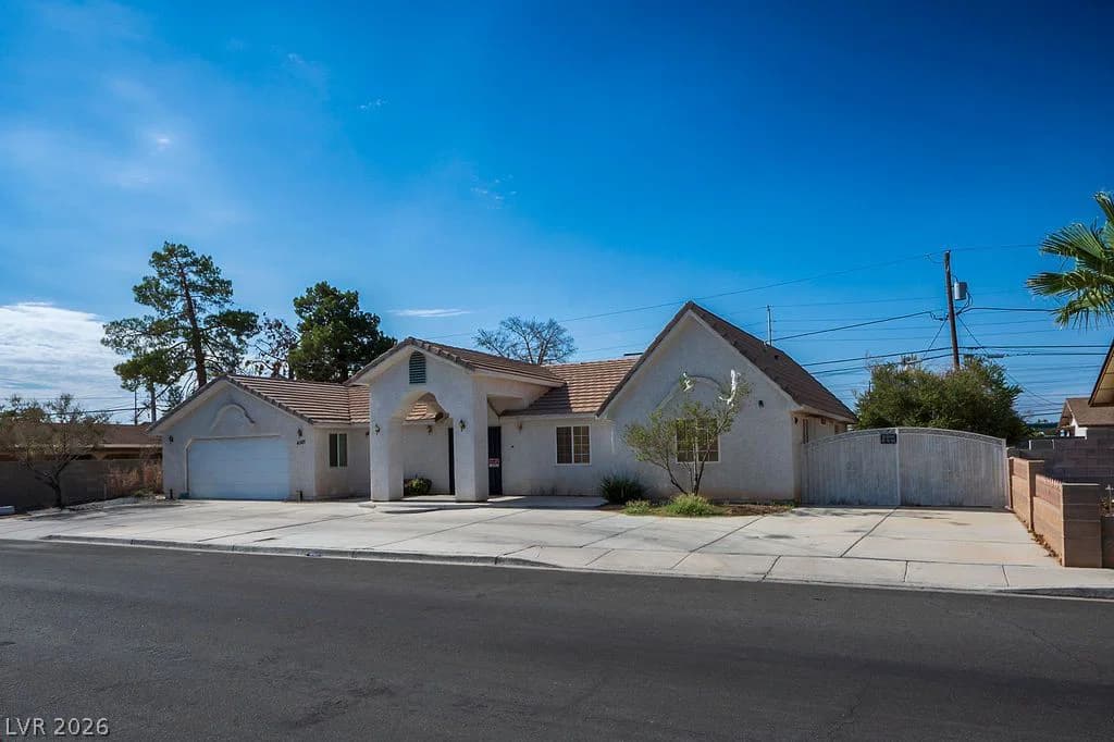 4385 Welter Avenue photo 2