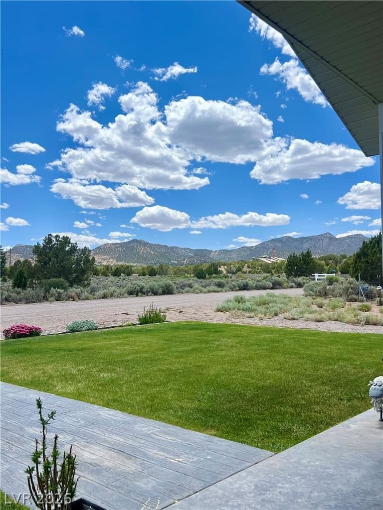 605 Cerina Court photo 2