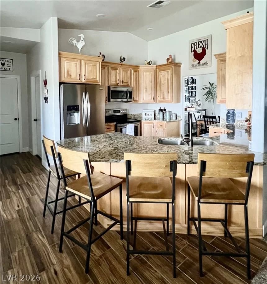 605 Cerina Court photo 3