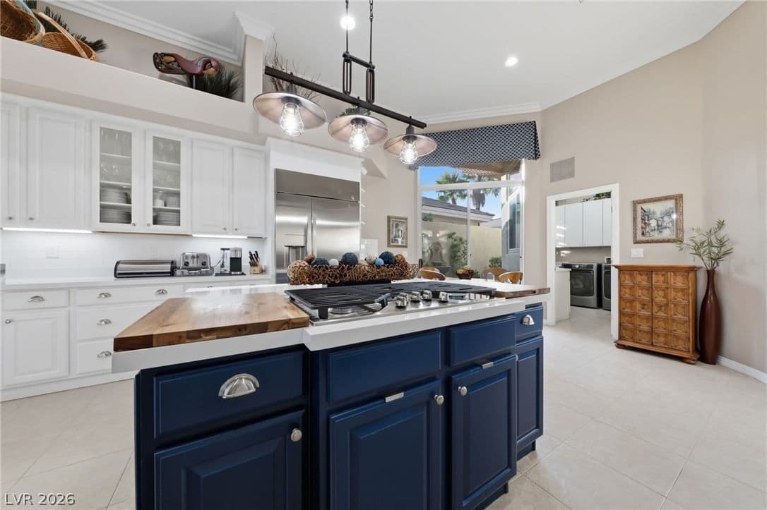 9253 Canyon Mesa Drive photo 4