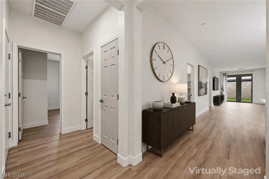 748 Omaggio Place photo 4