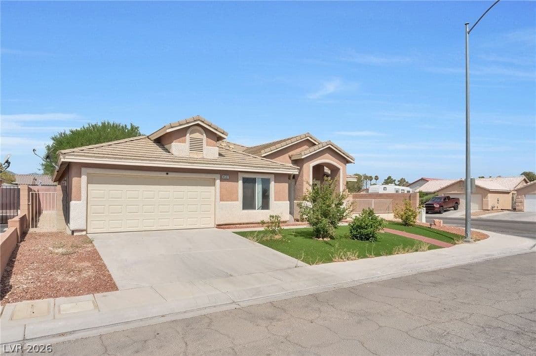 4537 Colonial Canyon Street photo 4