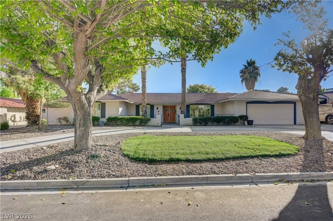 3689 Rosecrest Circle photo 5