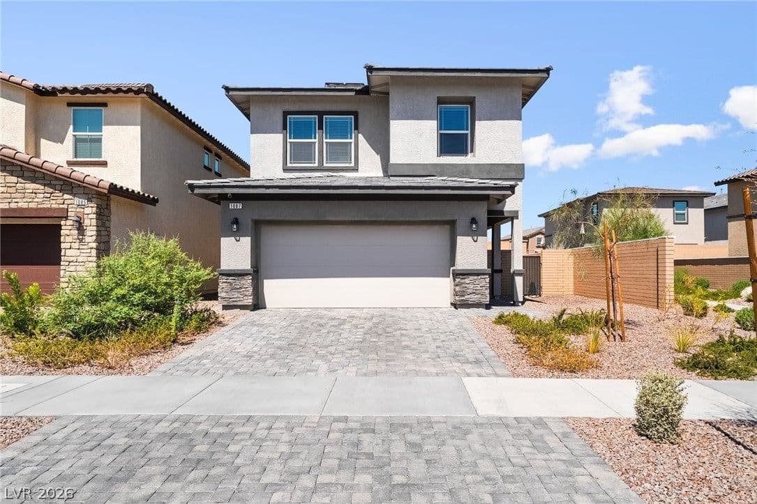 1087 Gentle Swan Street