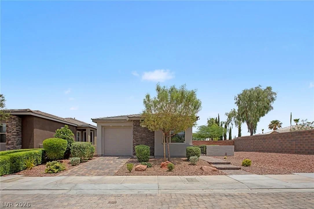 4196 Peaceful Meadow Street photo 2