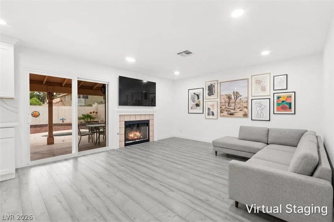 9537 Wooden Pier Way photo 5