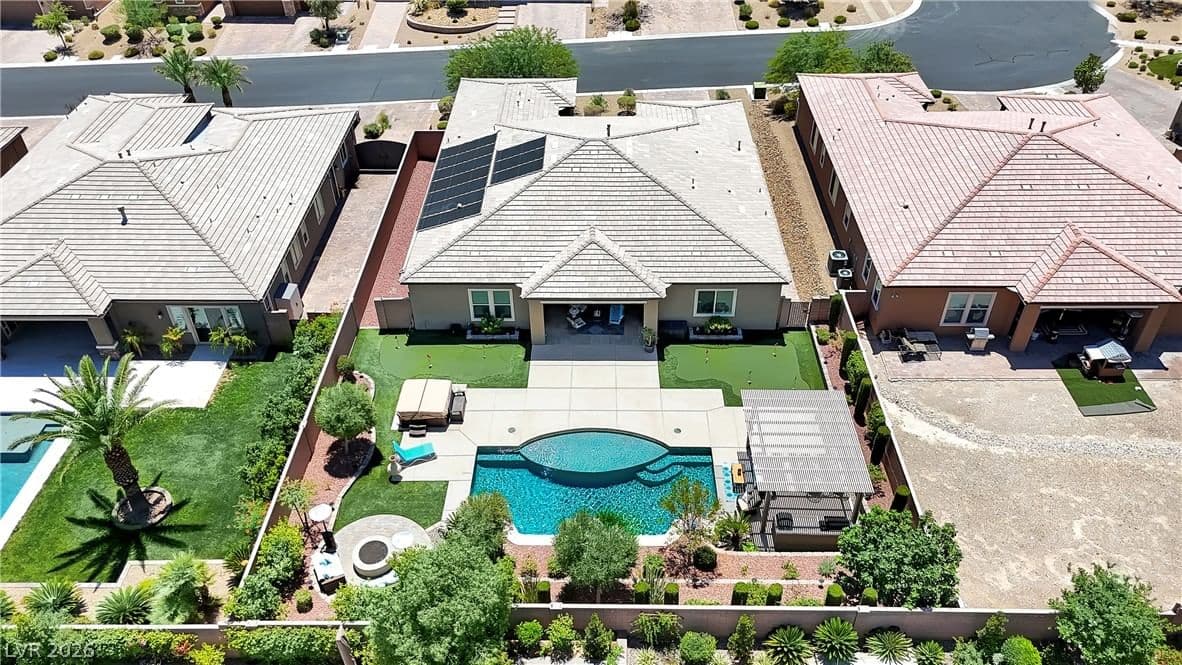 9802 Yellow Shadow Avenue photo 4