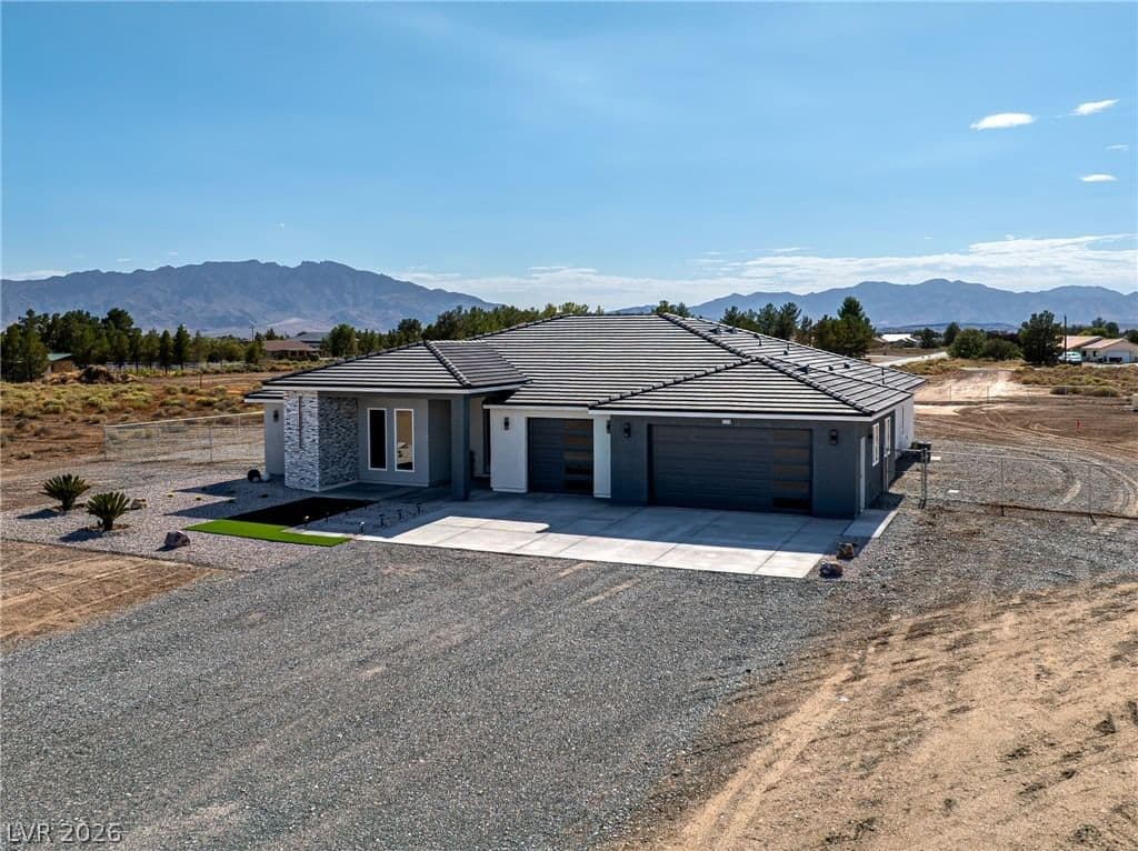 2770 Platense Avenue photo 4