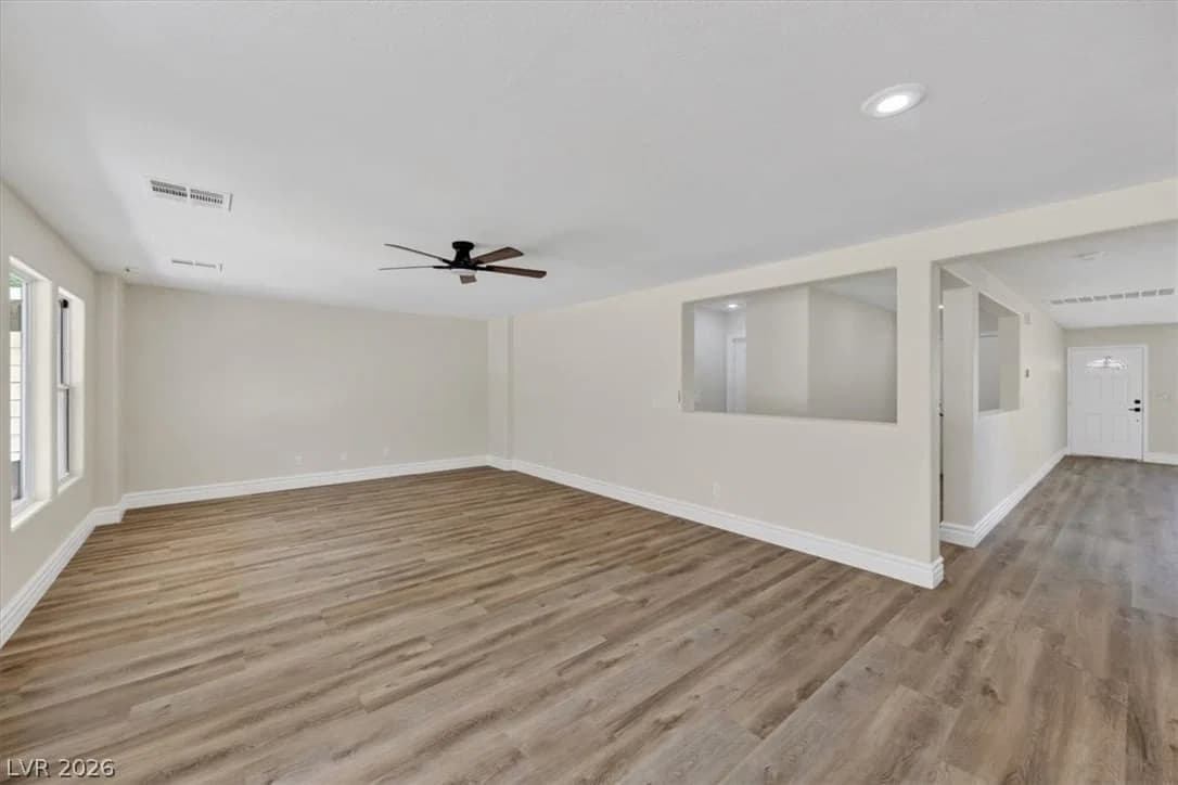 211 Calvino Avenue photo 5