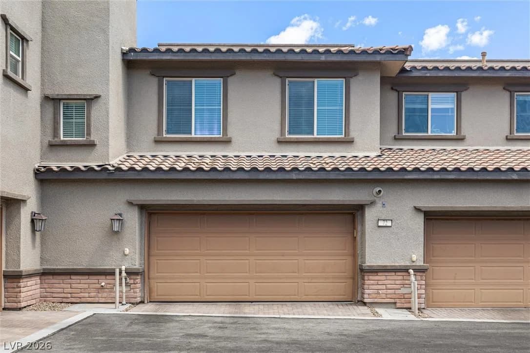 72 Lomita Heights Drive photo 3