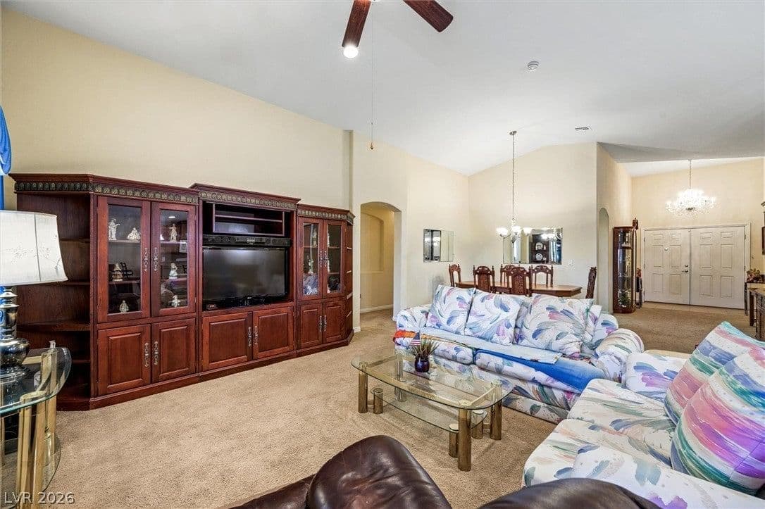 213 Whitetail Archery Avenue photo 5