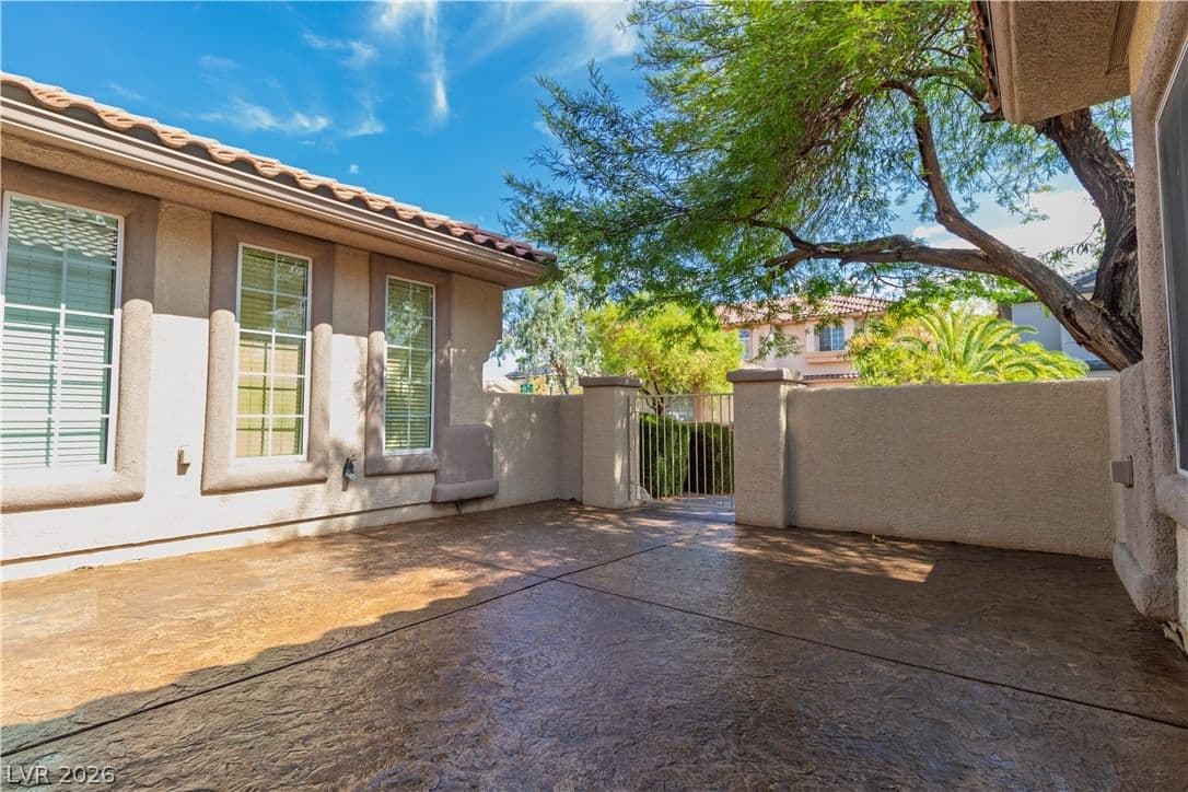 5150 Villa Dante Avenue photo 5