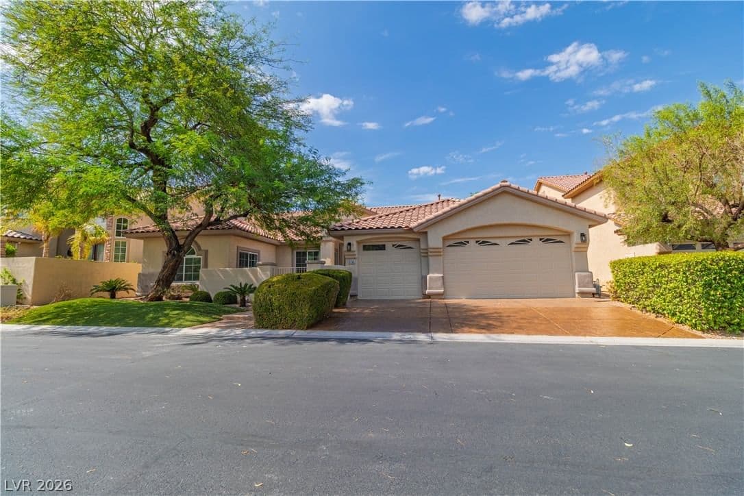5150 Villa Dante Avenue photo 2