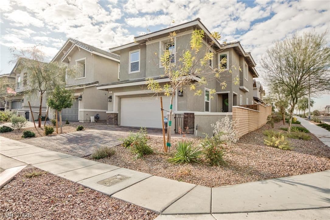 737 Cottonwood Hill Place photo 3