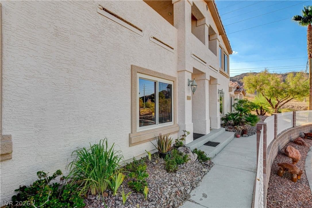 278 Big Horn Drive photo 5