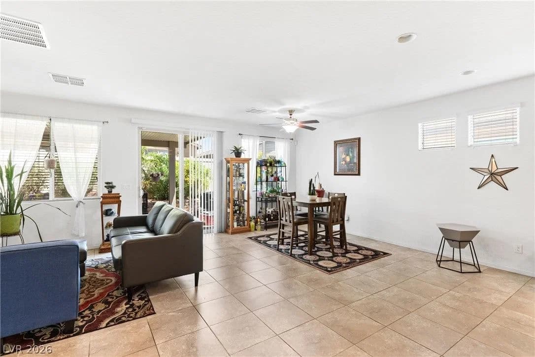 5724 Swan Bridge Street photo 5