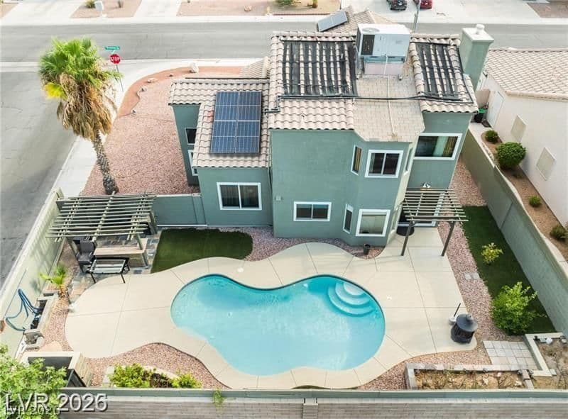 6112 Browning Way photo 2