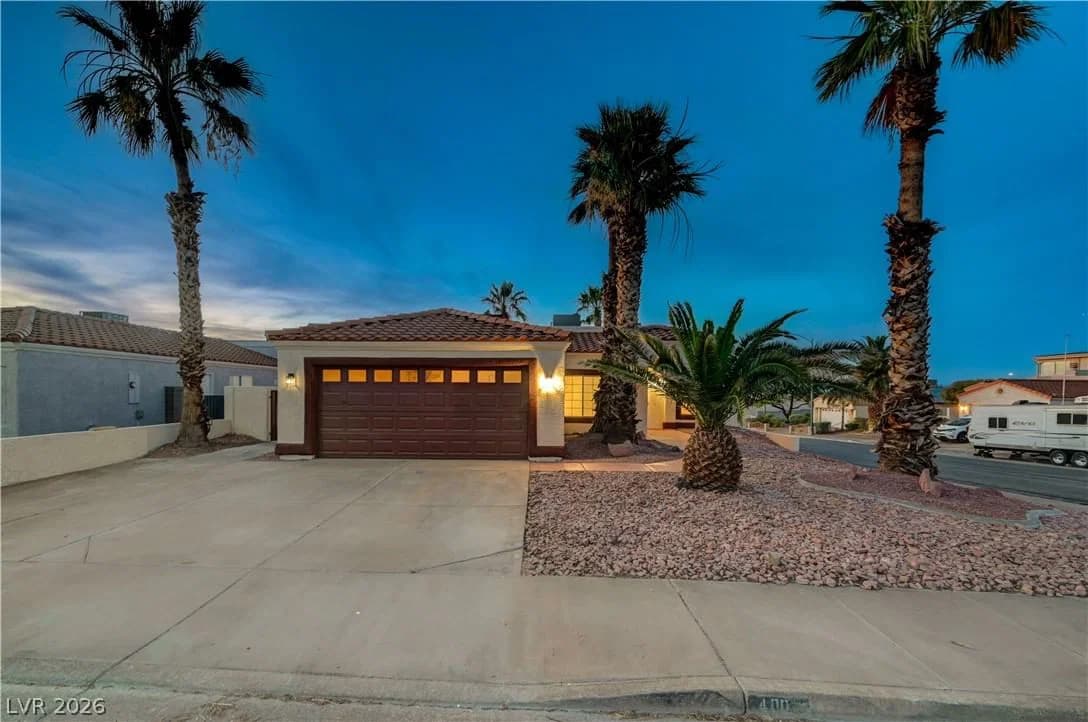 400 Breeze Way photo 5