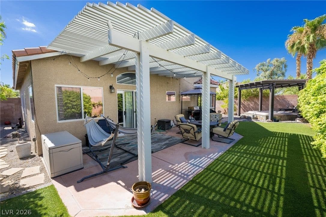 498 Beaconwood Street photo 4