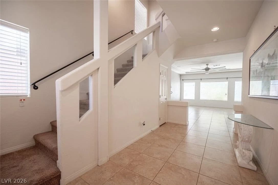 5167 Bootlegger Avenue photo 3