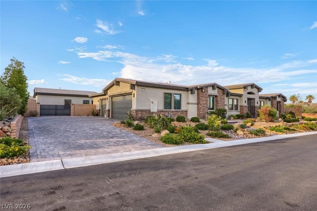 9520 Ponderay Court photo 4
