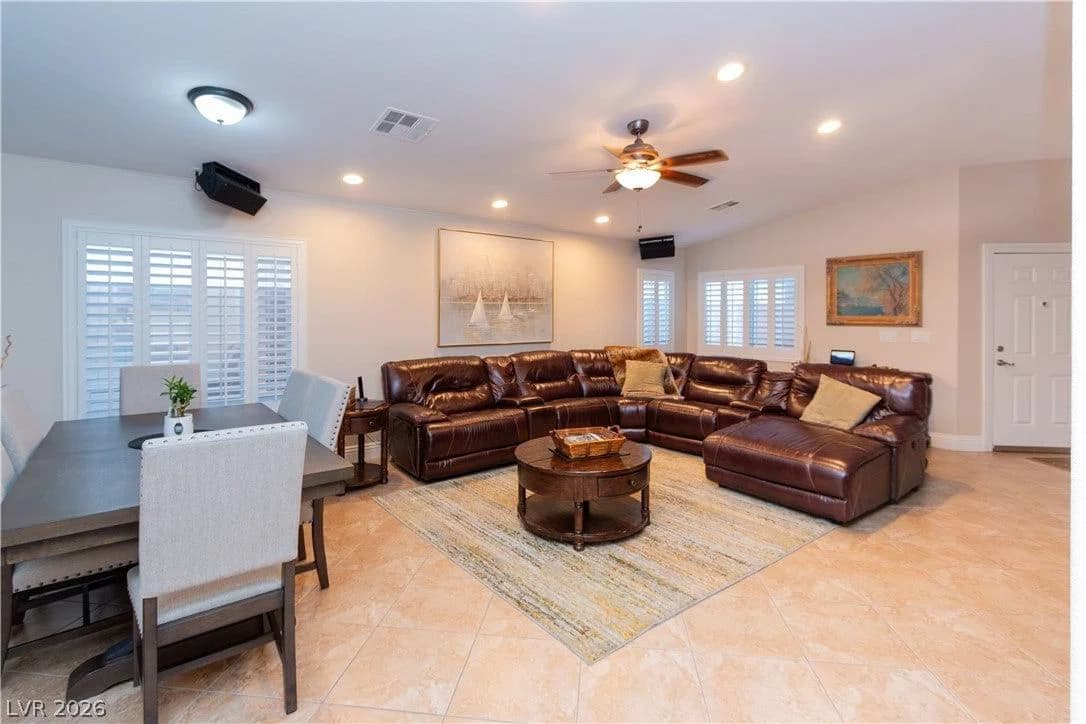 8391 Hollywood Hills Avenue photo 3